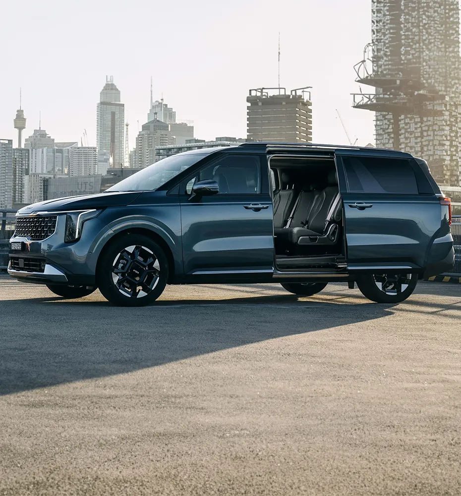 Kia-carnival-3caracteristicas-03- Vista Lateral