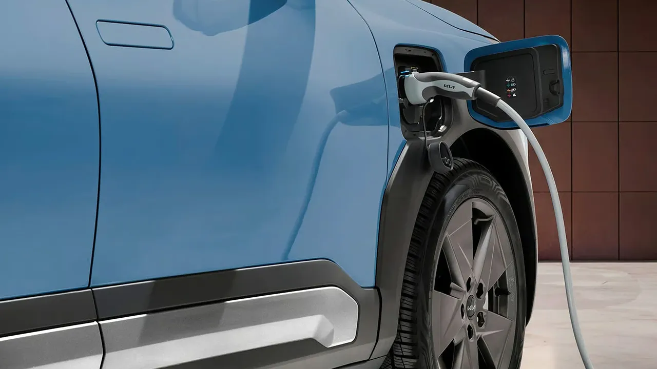 Distrikia-kia-ev9-exterior-puerto-de-carga
