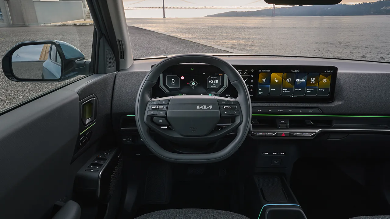 Distrikia-kia-ev9-interior-volante