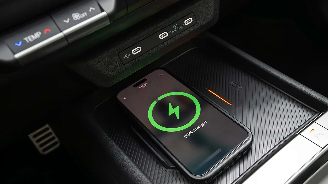 Distrikia-kia-seltos-interior-tooltip-asientos